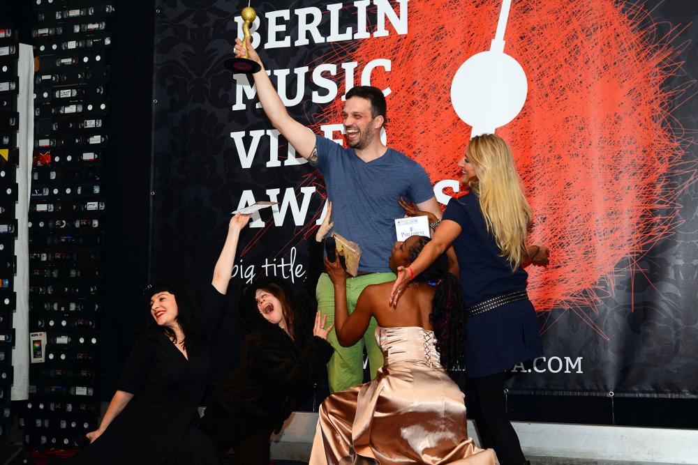 Berlinspiriert-Musik-BMVA-Daniel Moshel - der Gewinner Best Production (Foto by Pascale Scerbo Sarro)