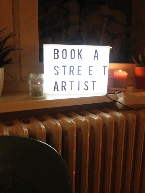 Berlinspiriert Kultur_Book a Street Artist_Exklusive Living Room Session (3)